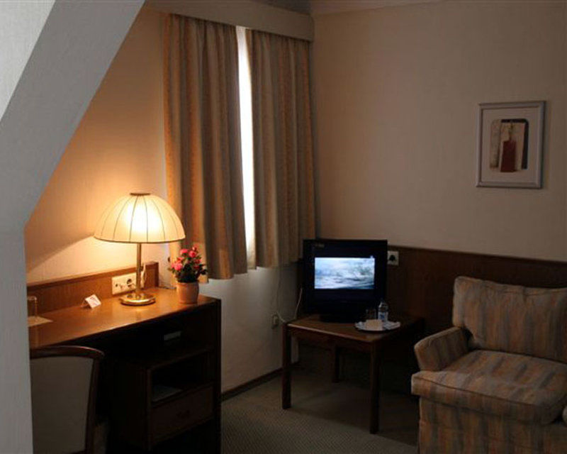 Rheinhotel Luxhof Speyer Exterior photo