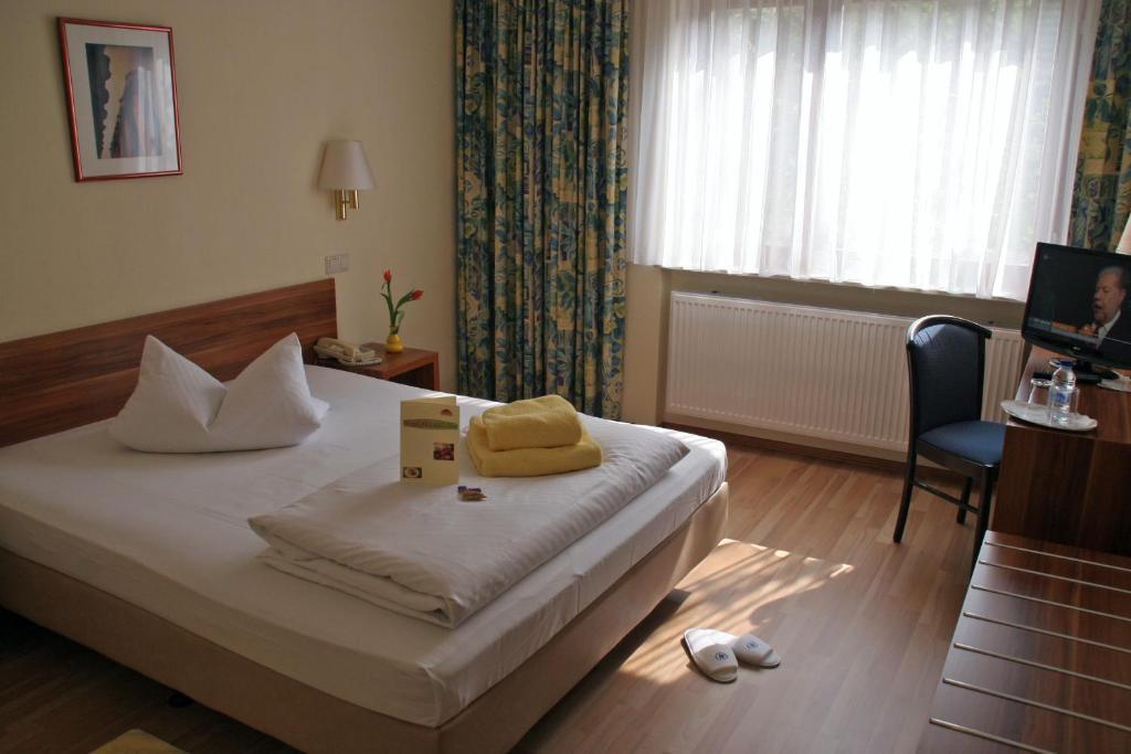 Rheinhotel Luxhof Speyer Exterior photo